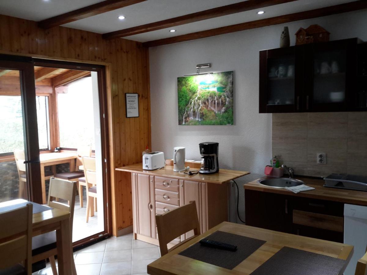 Lake House 1 Plitvicka Jezera Bagian luar foto